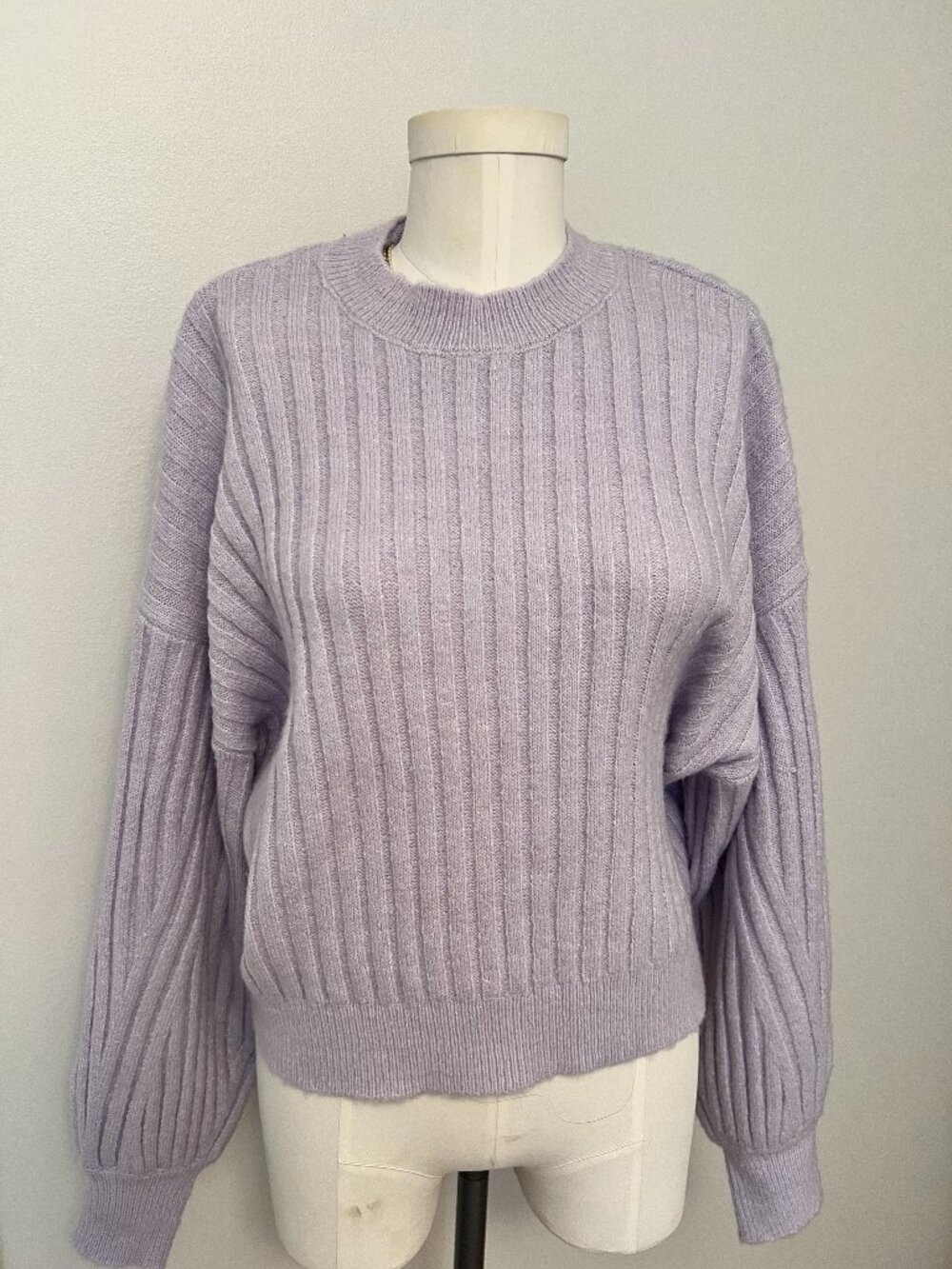 SOPHIE RUE, size L, Lavender sweater